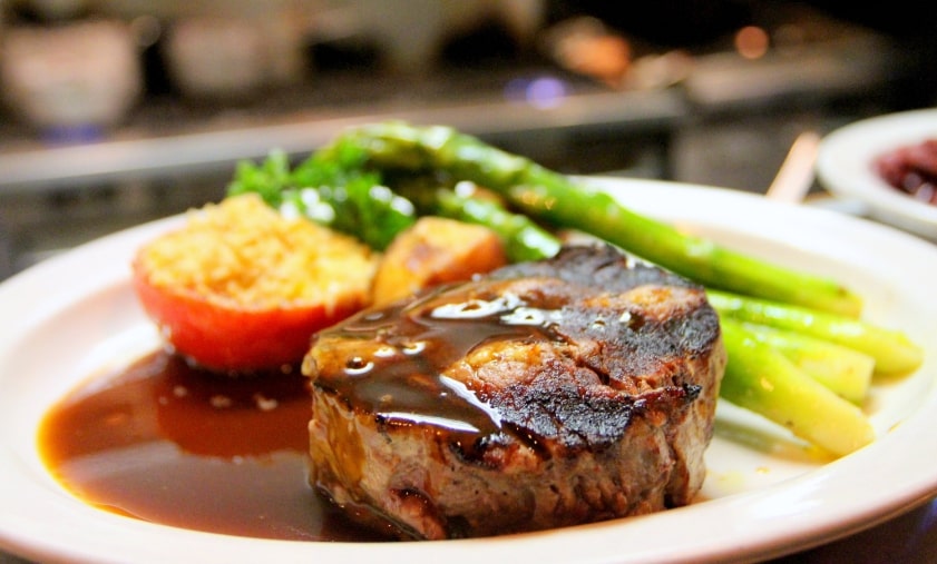 peppermill-inn-steak-vegetables-dinner